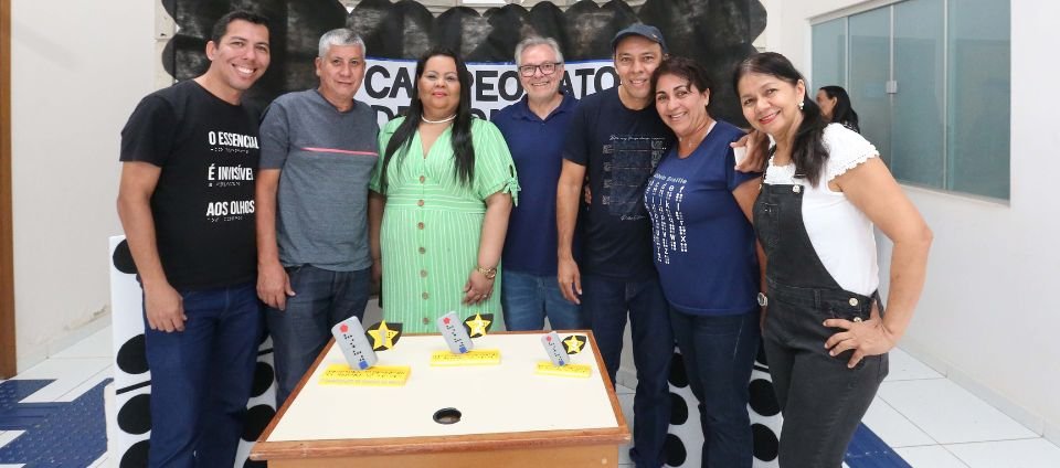 Projeto da Ufac lança dominó em braile em 1ª competição do jogo.jpg
