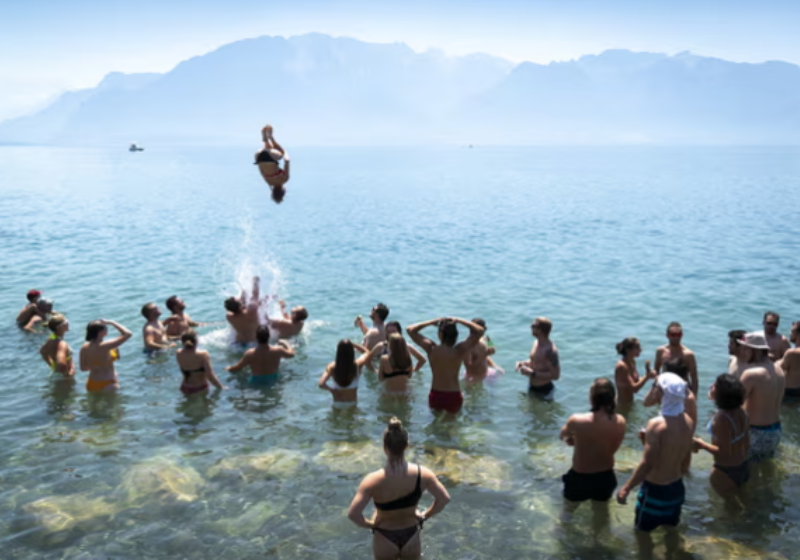 A mãe de Gabrielly Miguel, ex-Casal Maloka, ganhou implantes dentários, em São Paulo, e voltou a ter autoestima! - Foto: @dra.ariadiny/Instagram