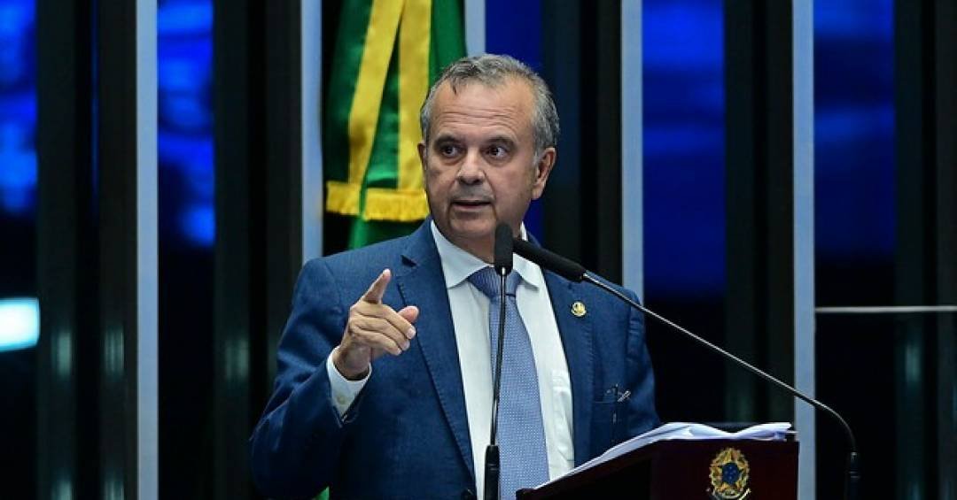 Senadores bolsonaristas citam ‘preocupação’ com PL...