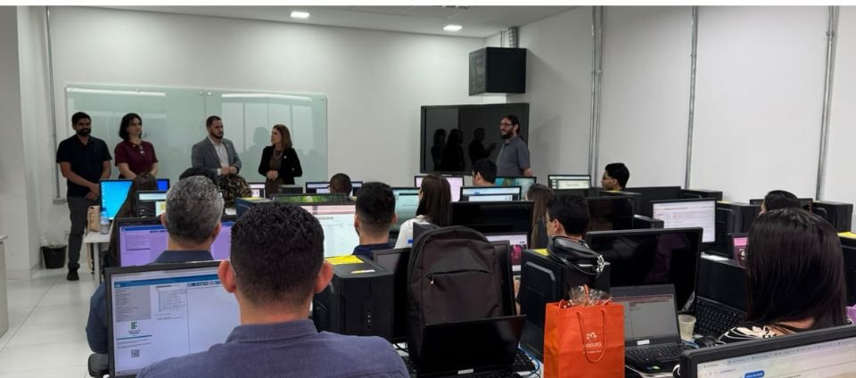 Ufac e Ifac fazem capacitação de servidores na área administrativa