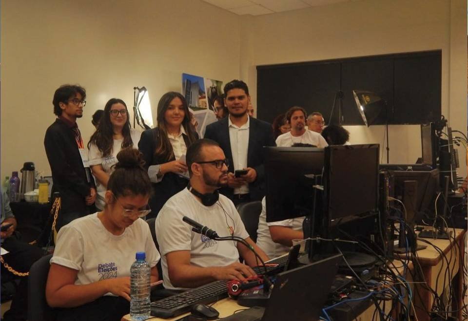 Aluna de Jornalismo da Ufac é premiada em exposição nacional — Universidade Federal do Acre