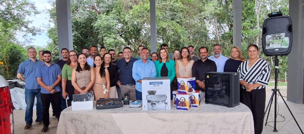 Ufac entrega equipamentos e veículo no campus Floresta, em CZS — Universidade Federal do Acre