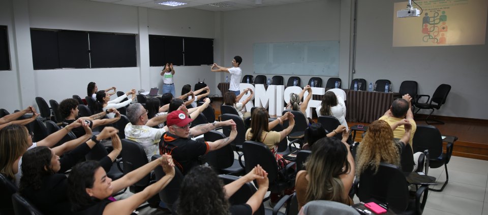 Residência em saúde da família e comunidade promove encontro — Universidade Federal do Acre