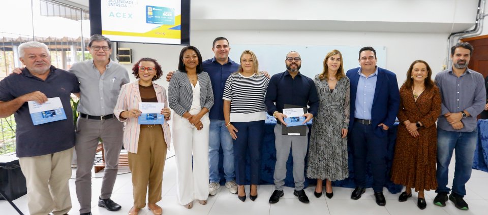 Ufac entrega cartão para fortalecer curricularização da extensão-interna.jpg
