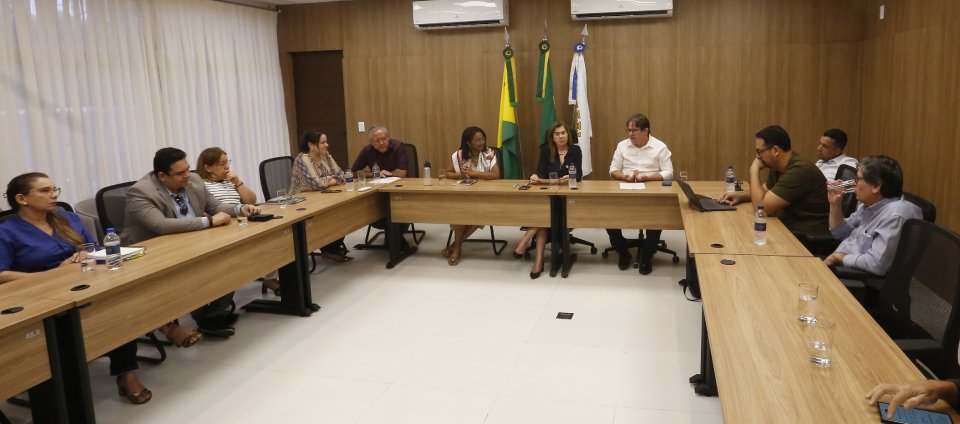 Ufac realiza reunião final da comissão de transição para Reitoria — Universidade Federal do Acre